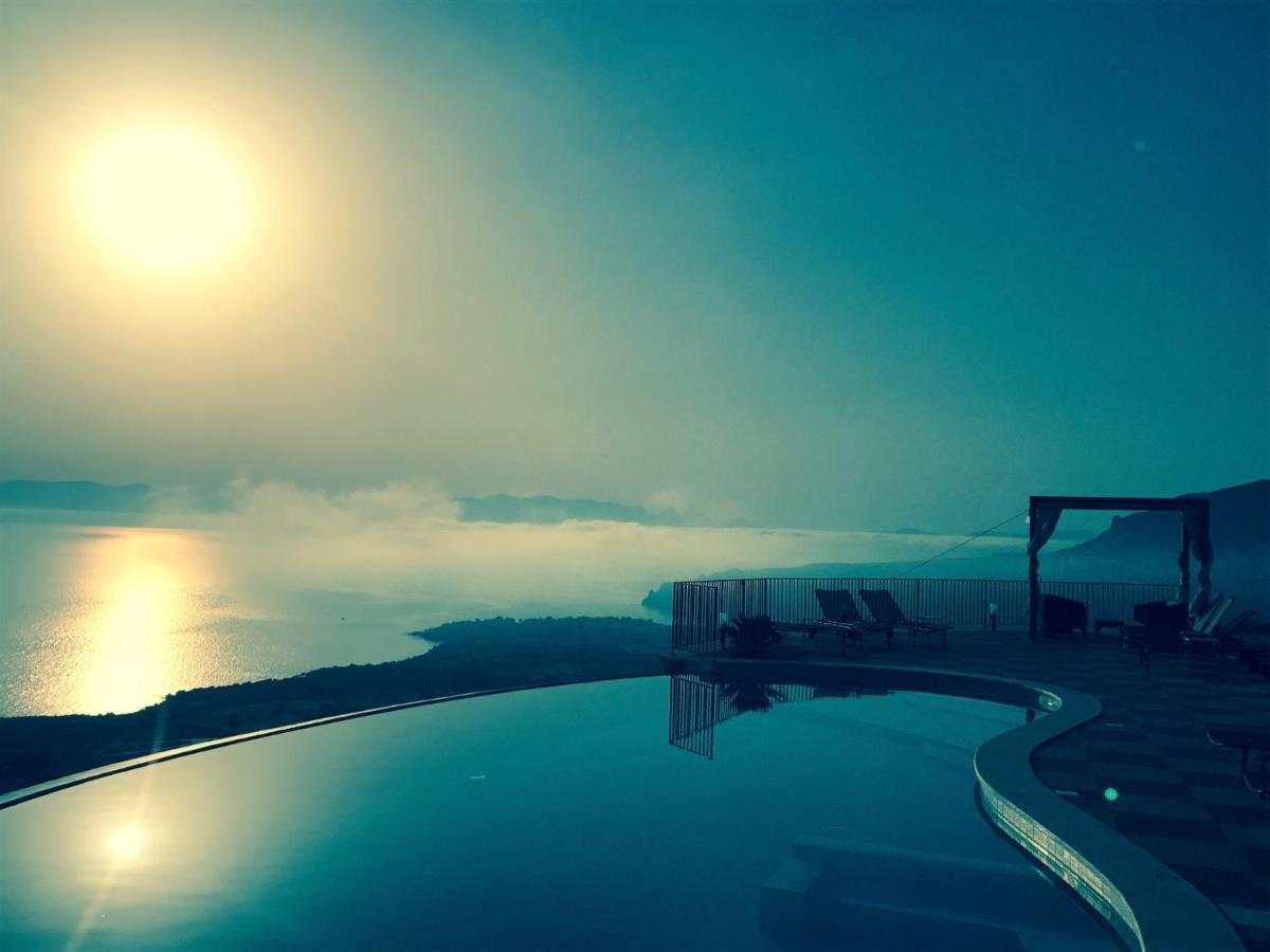 Hotel Antica Cascina Del Golfo 3*