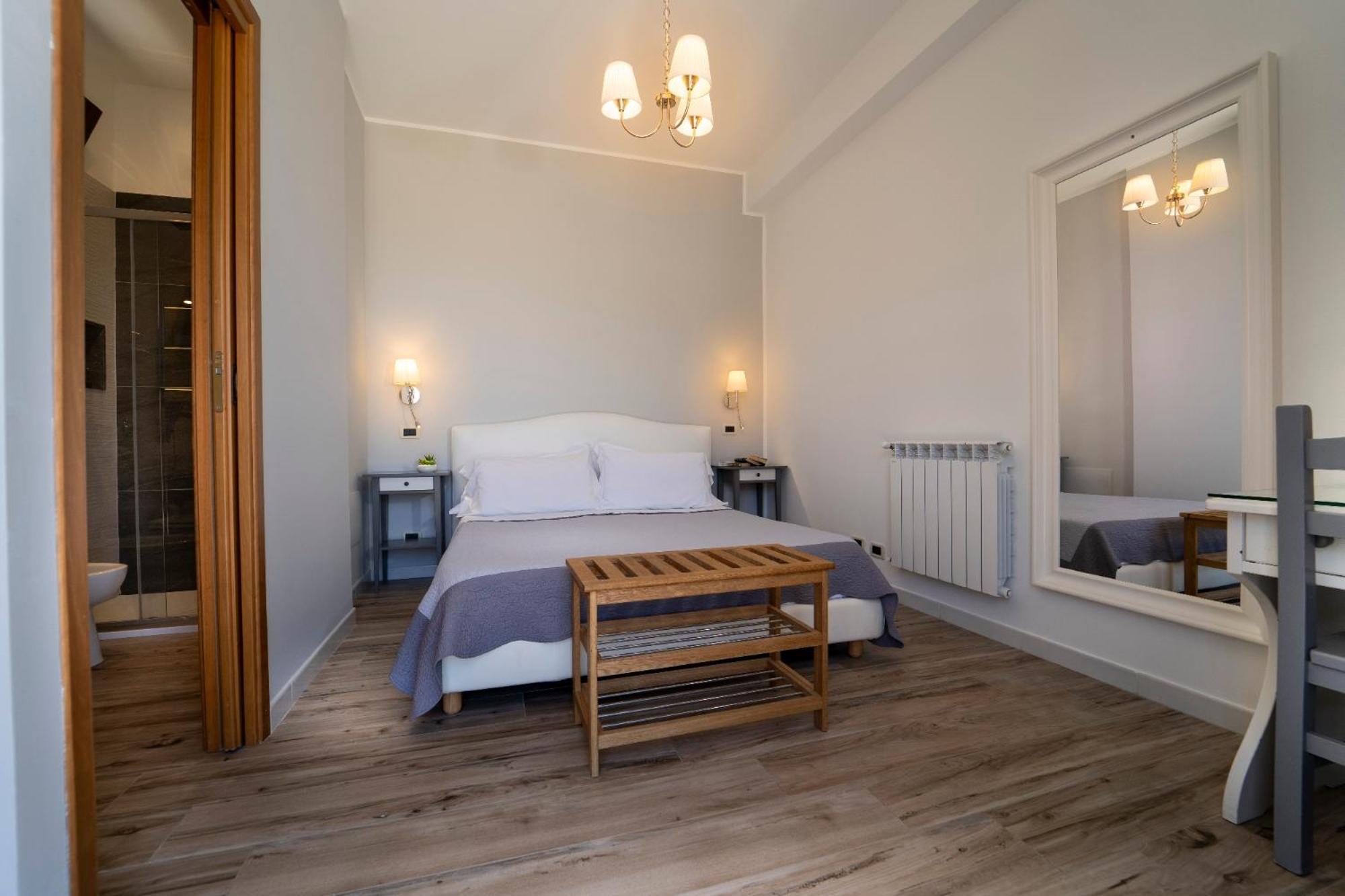 Antica Cascina Del Golfo Hotel 3*