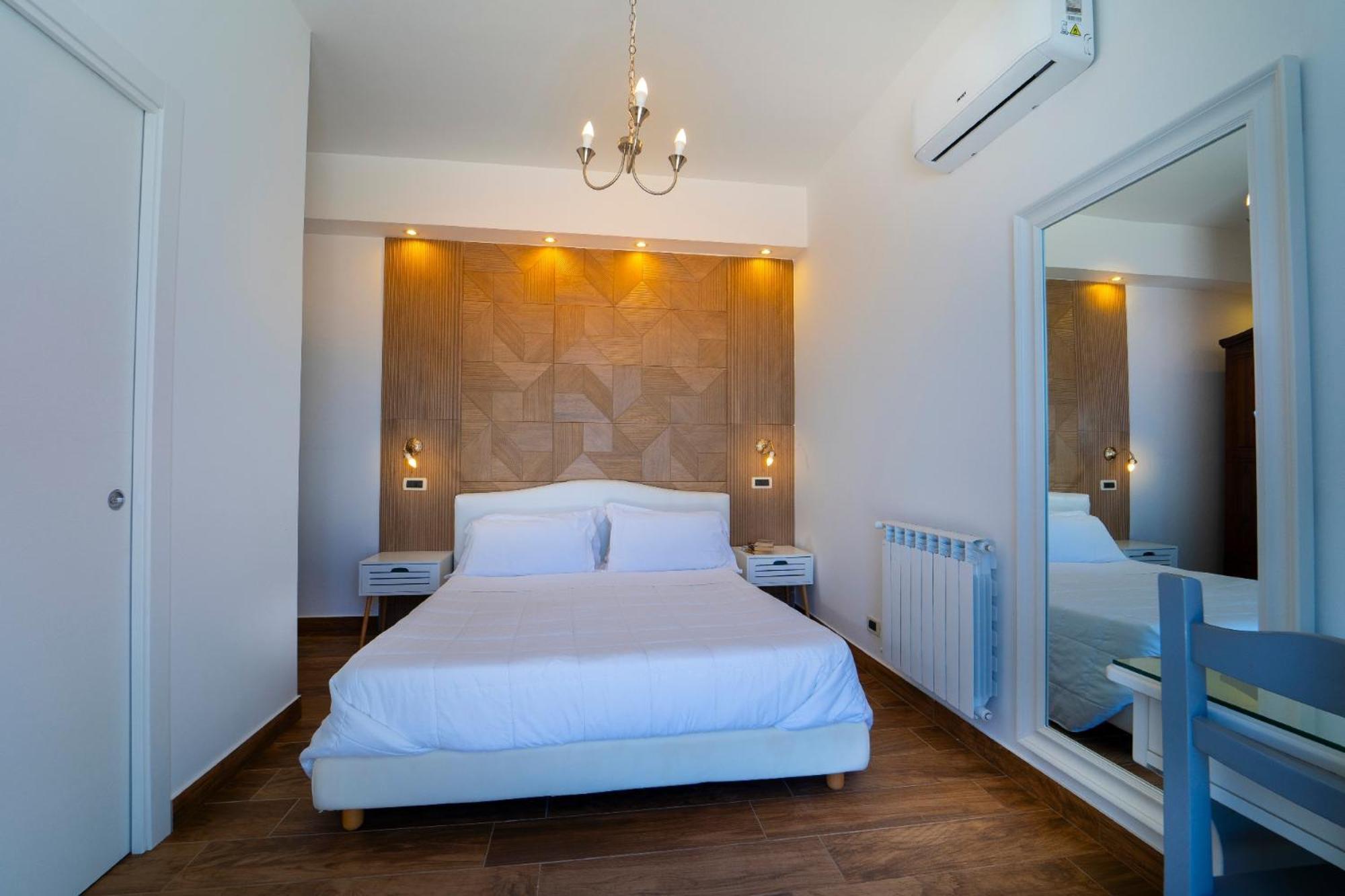 Antica Cascina Del Golfo Hotel 3*